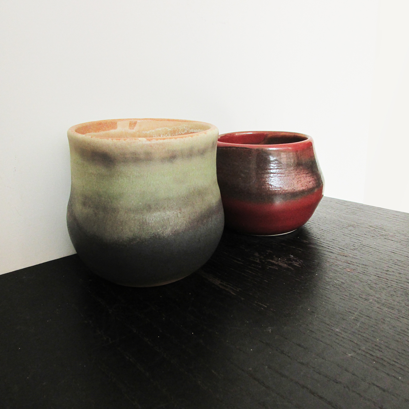 小編用來喝水的手工拉胚陶杯