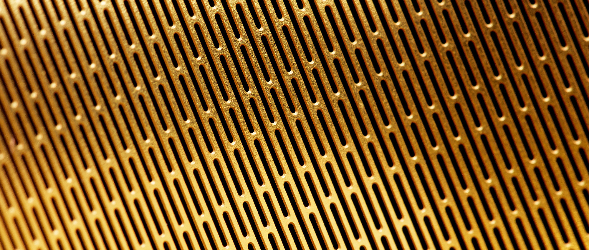 <img src=”cores-gold-mesh.jpg” alt=”選擇純金濾網的理由”>