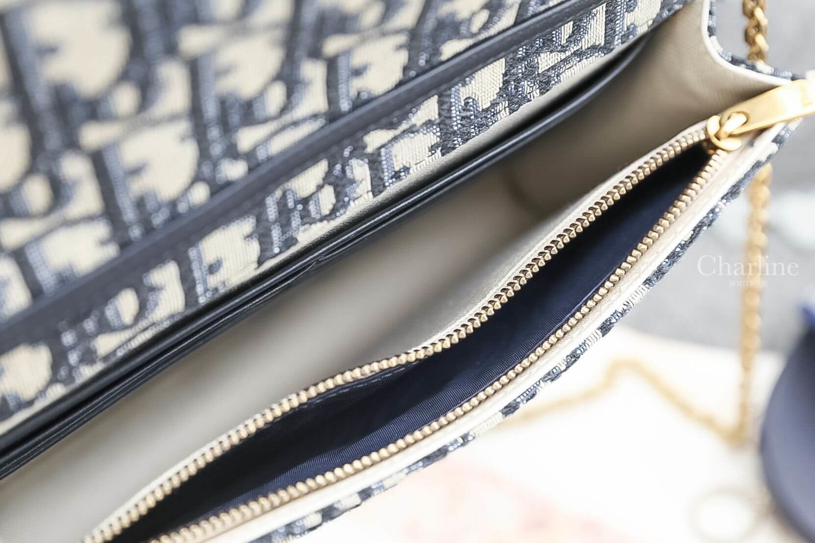 Dior Saddle Pouch 深藍色復古牛皮帆布馬鞍鍊帶肩背包-Charline Boutique 精品代購