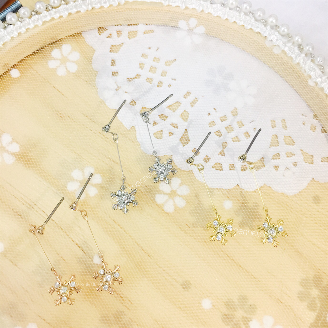 [網站限定優惠][日本制] 垂吊雪花耳環
