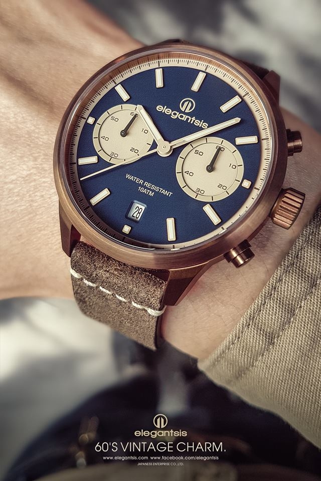 萬年鐘錶 - elegantsis 愛樂時  JT58QS-承載老靈魂的新腕錶  復刻藍面復古牛皮錶帶 特殊銅色錶殼 ELJT58QS-6B01LC 錶徑42MM