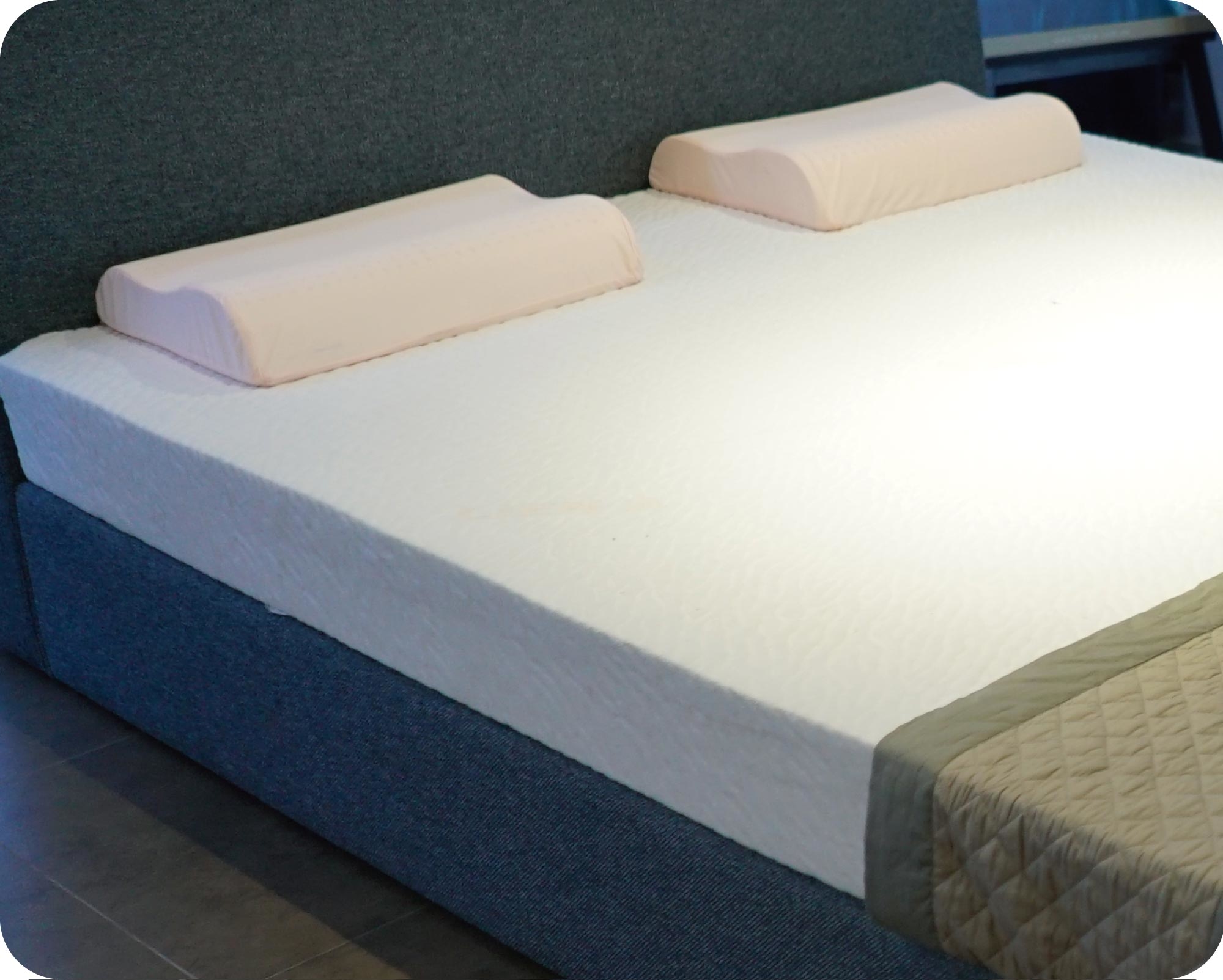 我家第一張乳膠床墊