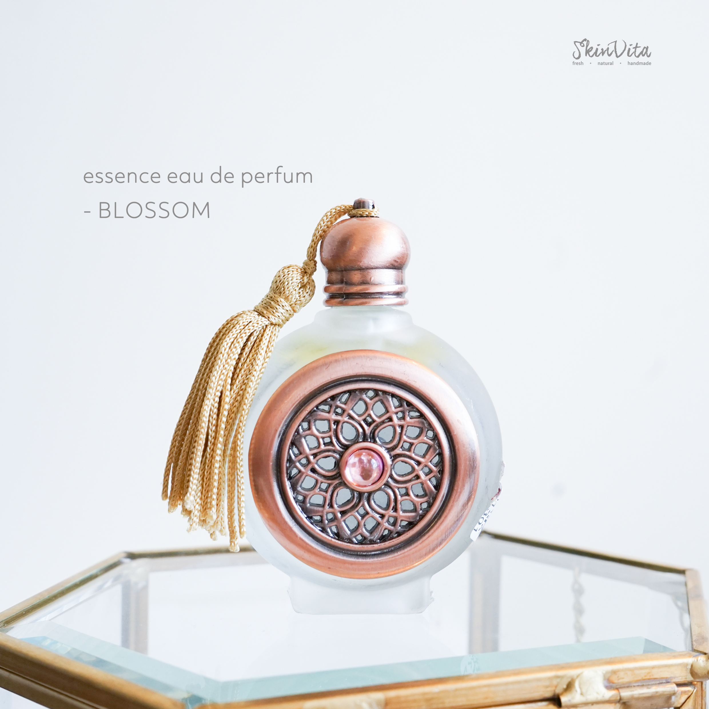 Essence eau de perfume (Blossom)