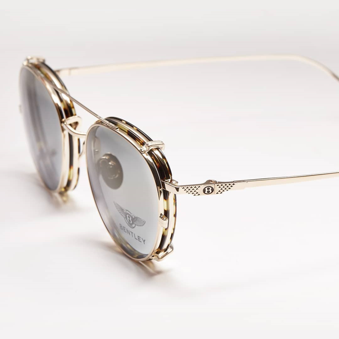 前掛式設計款鏡框