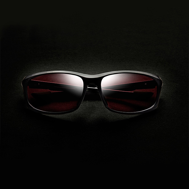 前掛式設計款鏡框