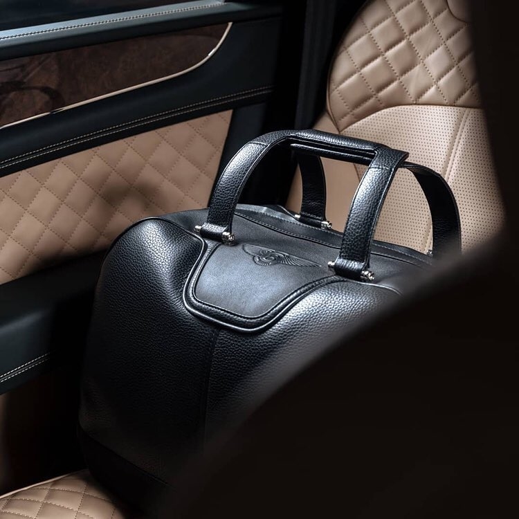 擁有英國Bentley的任何商品都是頂級身分地位的象徵