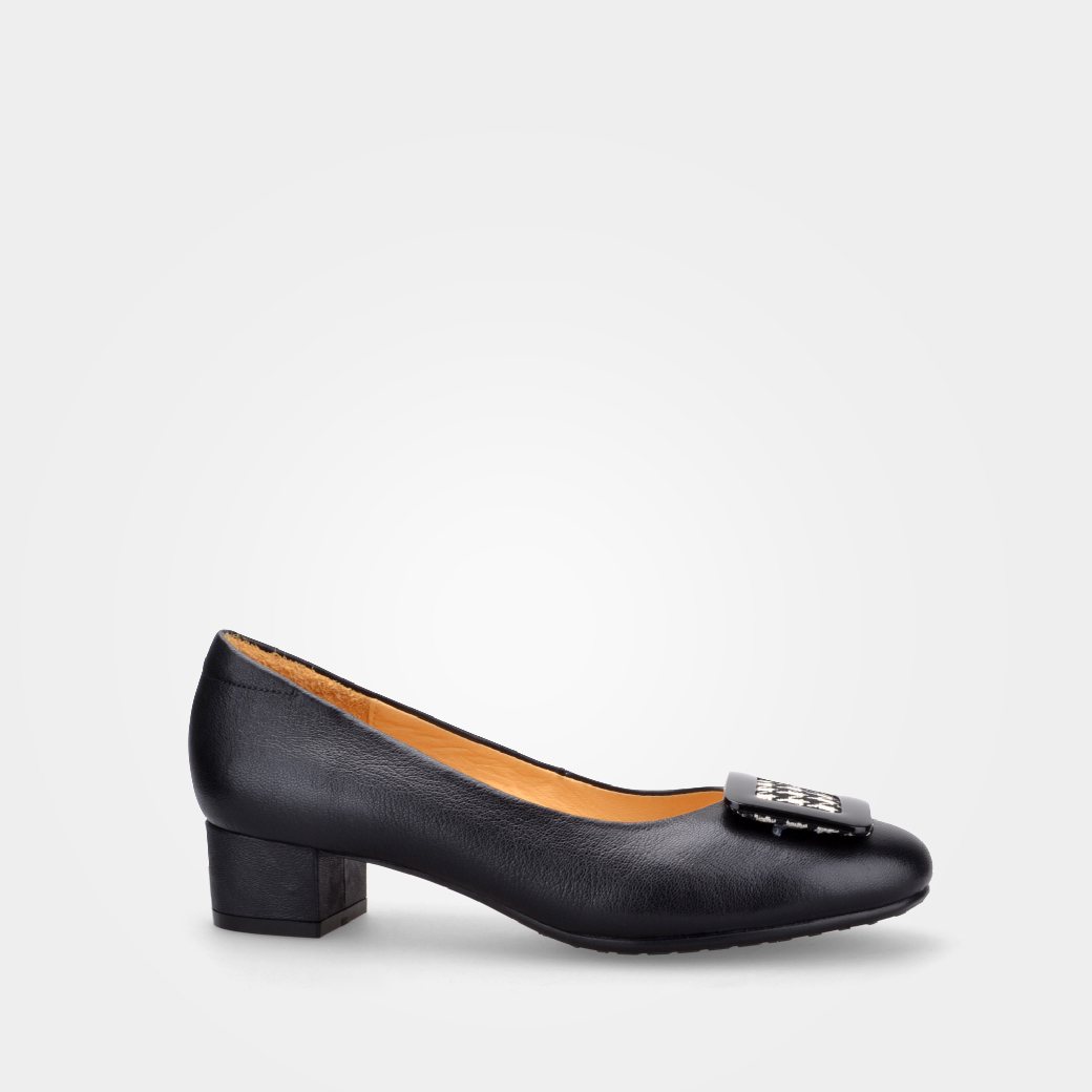 6832 千鳥格方釦 低跟鞋