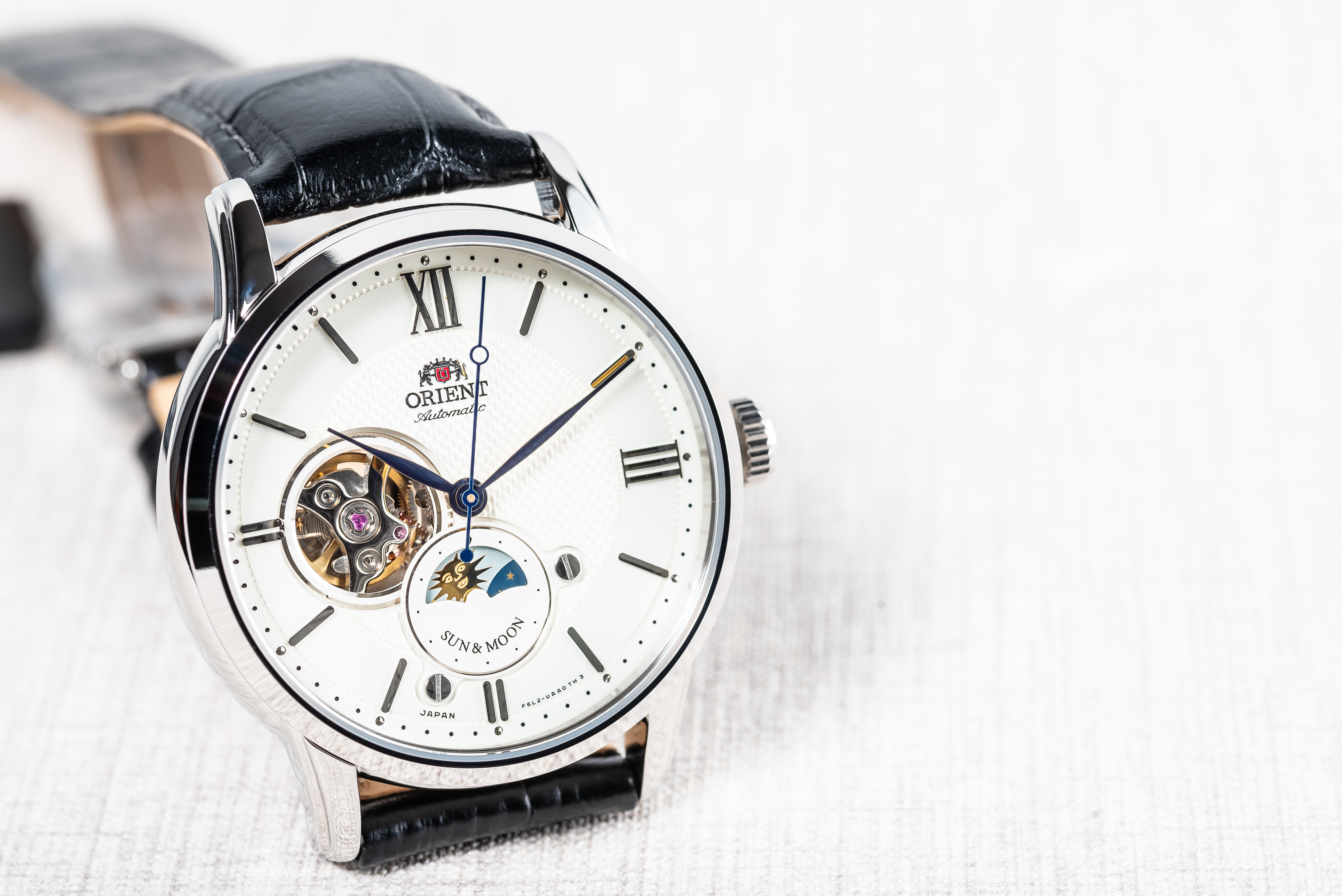 Sun & Moon - Silver White Open Heart (Version 4)