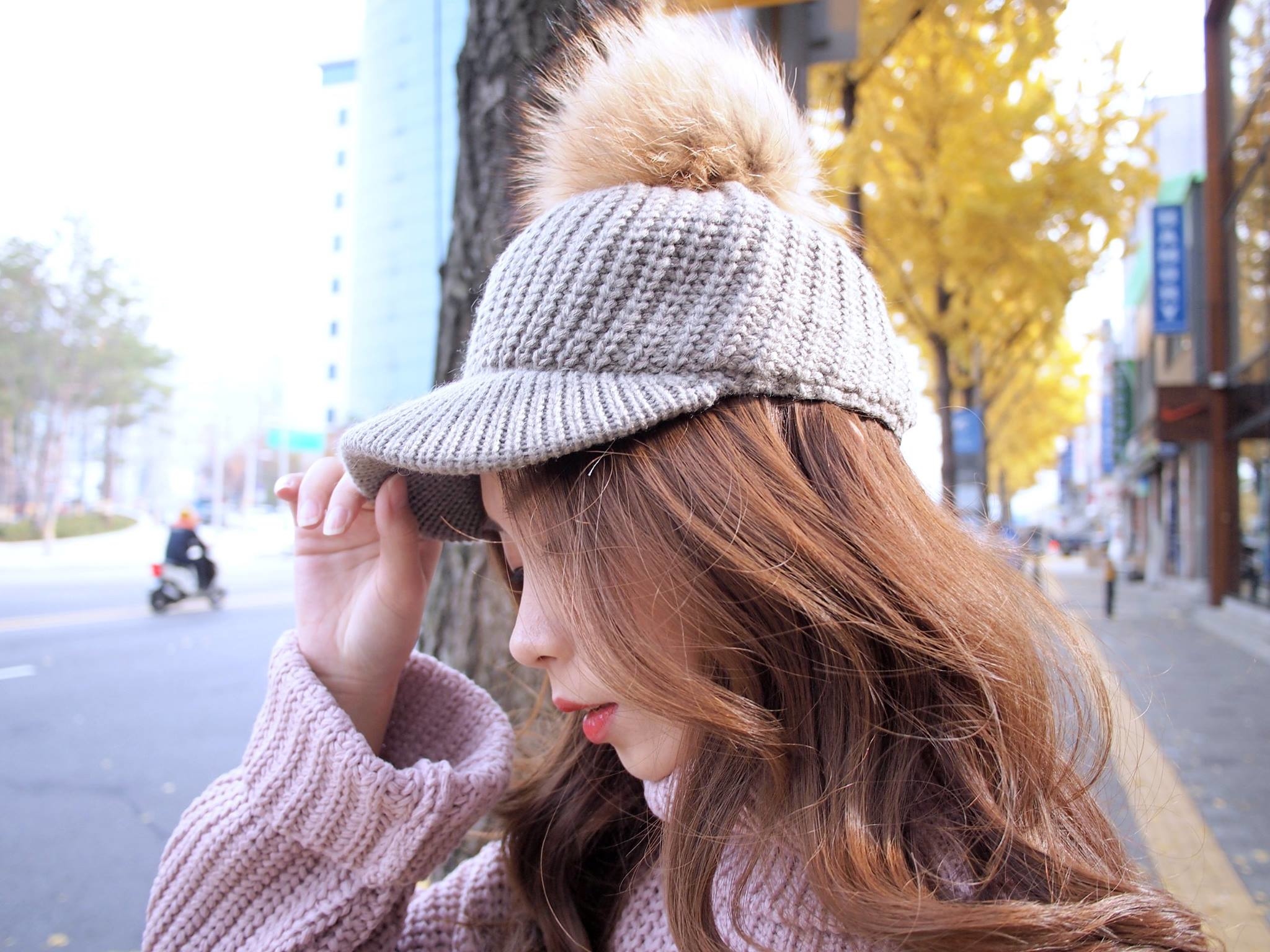 韓製爆球奶茶小臉針織帽