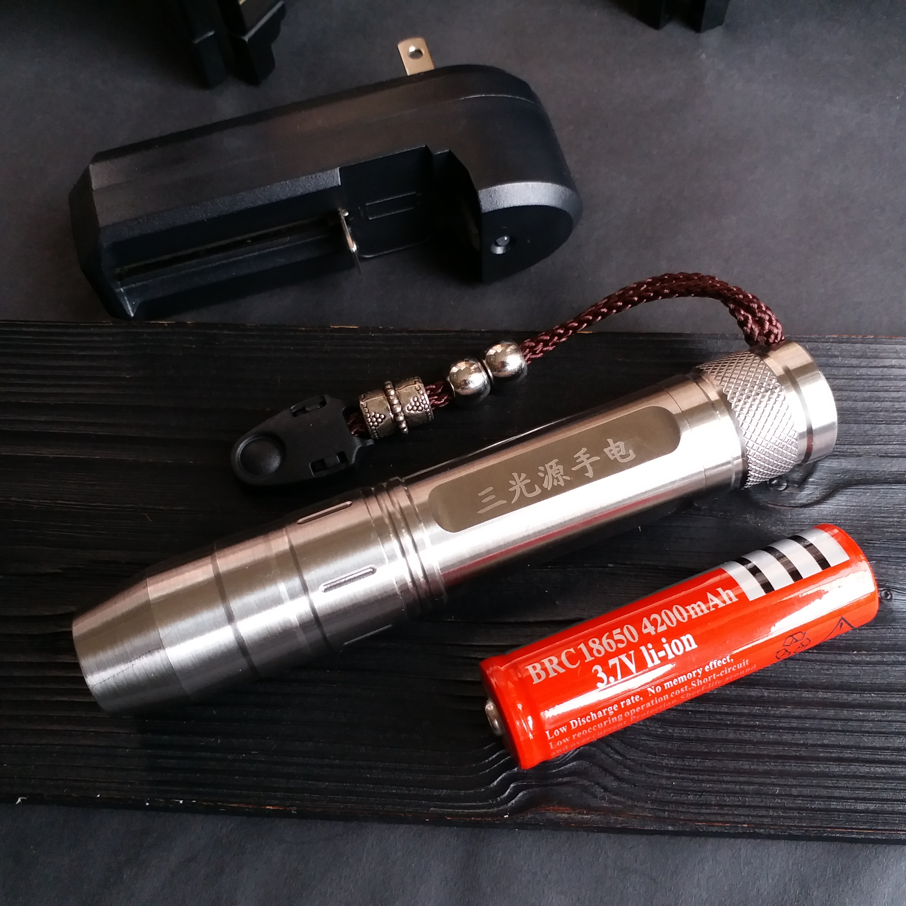 三合一365紫外光電筒