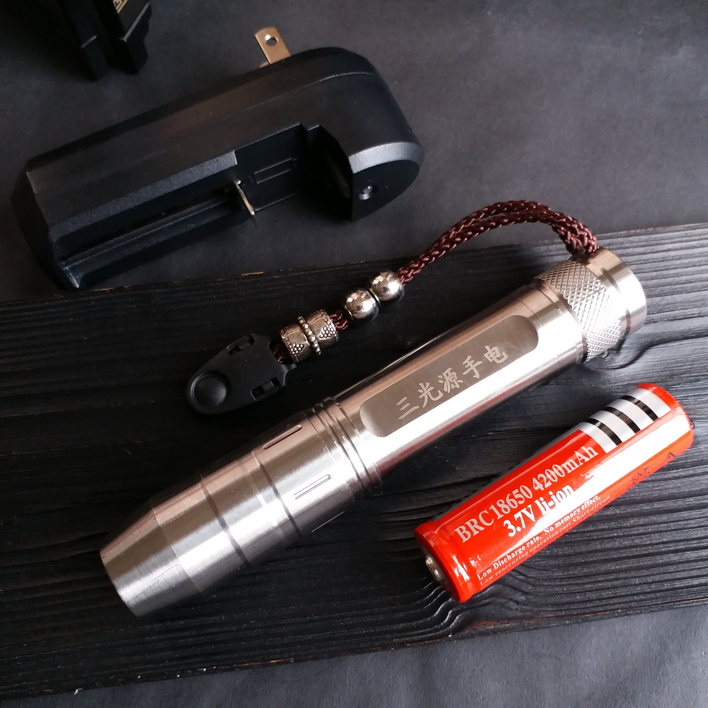 三合一365紫外光電筒