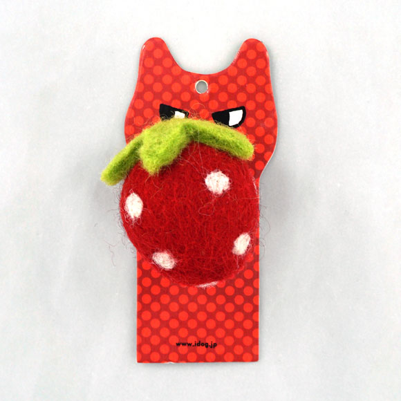 iCAT 草莓毛氈玩具