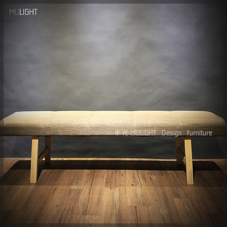北歐淺灰布面實木長凳