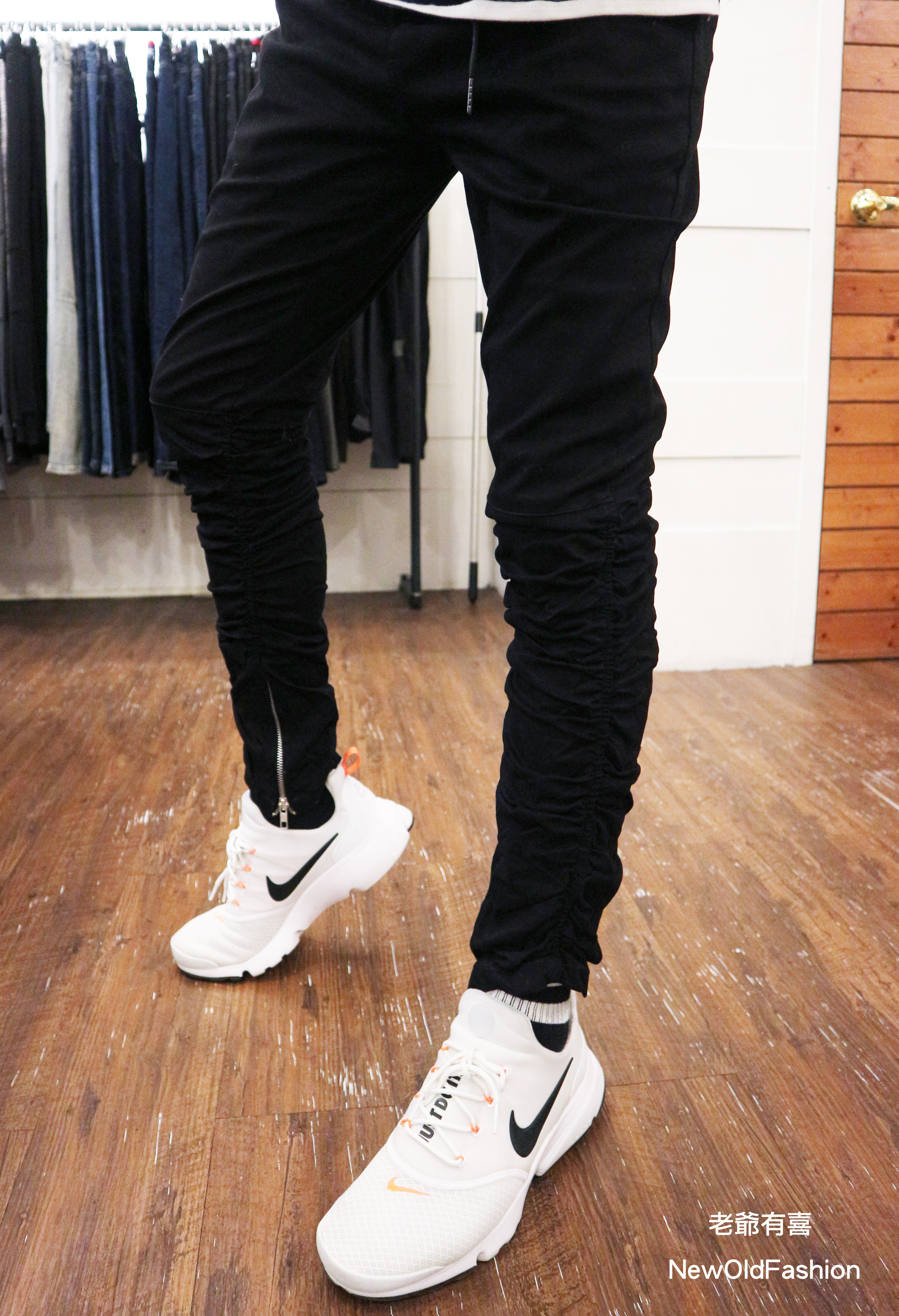 『新品上市』重磅全黑超挺側拉鍊彎刀褲-迷彩