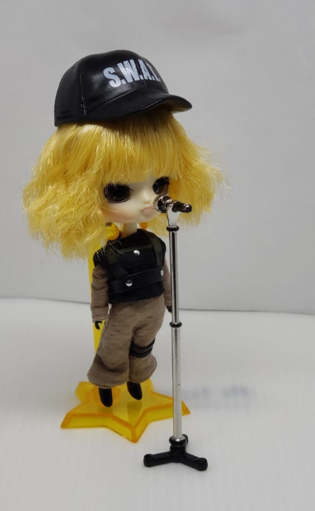 BBtoysHK Dollhouse Miniature Microphone with Stand set