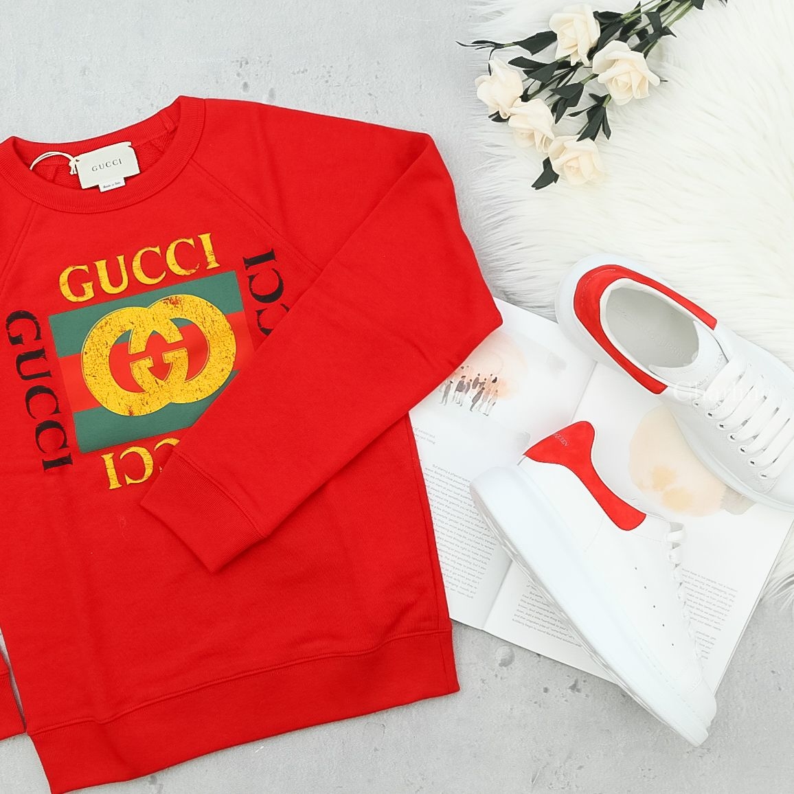 Alexander McQueen Oversize Sneaker 白色亮紅麂皮小牛皮運動鞋-Charline Boutique 精品代購