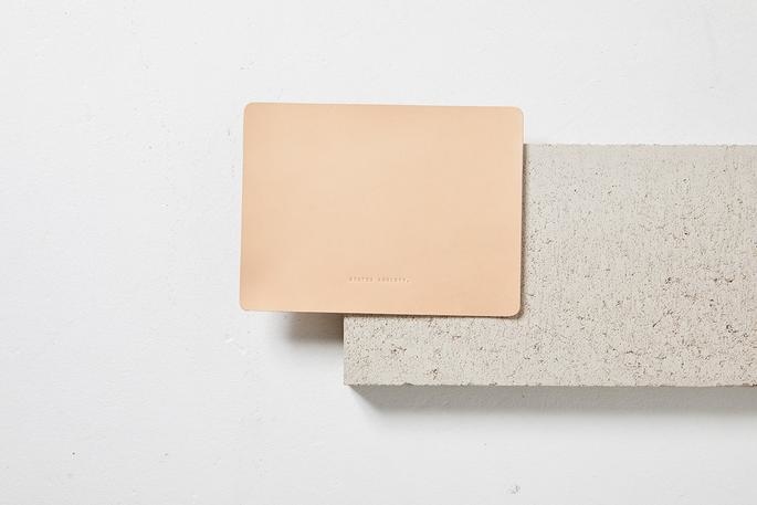 OF SOUND MIND 滑鼠墊 / 原皮色