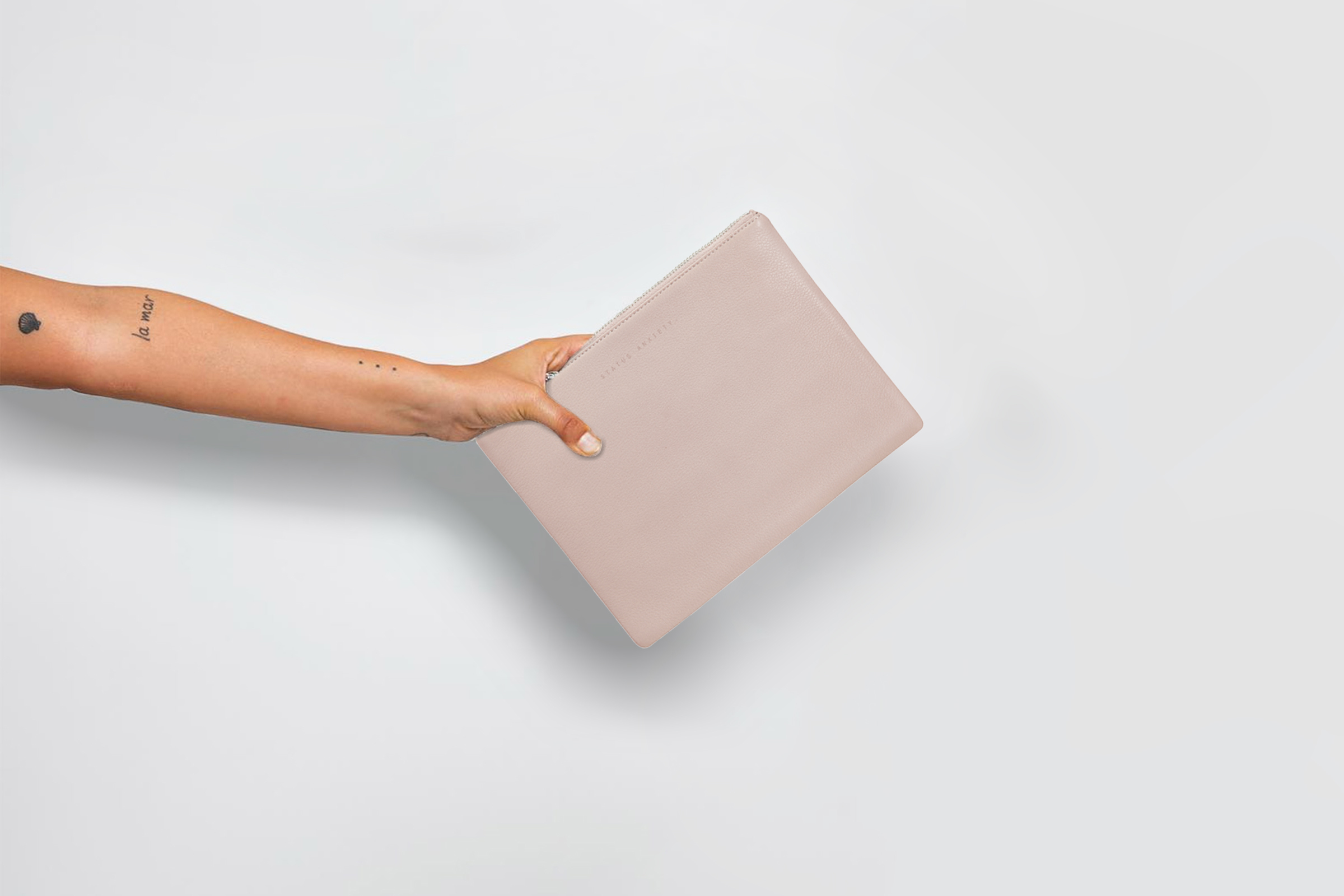 ANTIHEROINE 平口夾 / 淺粉色