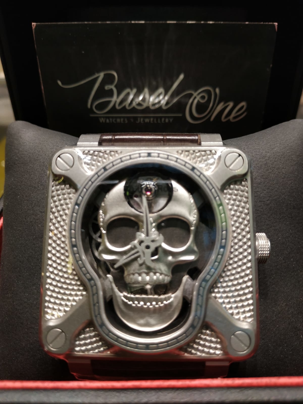 ROSS BR01-SKULL-SK-ST laughing skull 