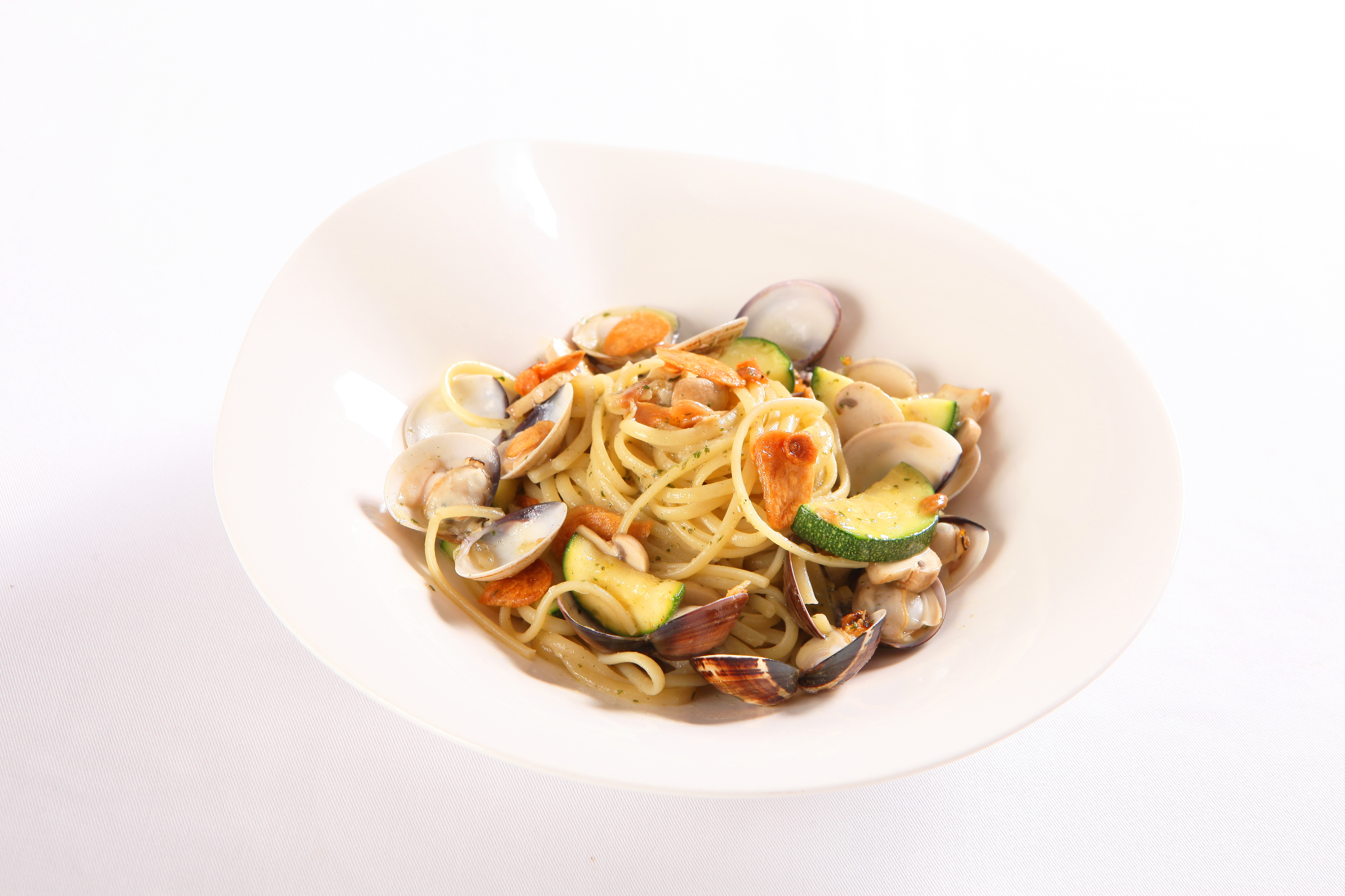 香草蒜片橄欖油 義大利麵