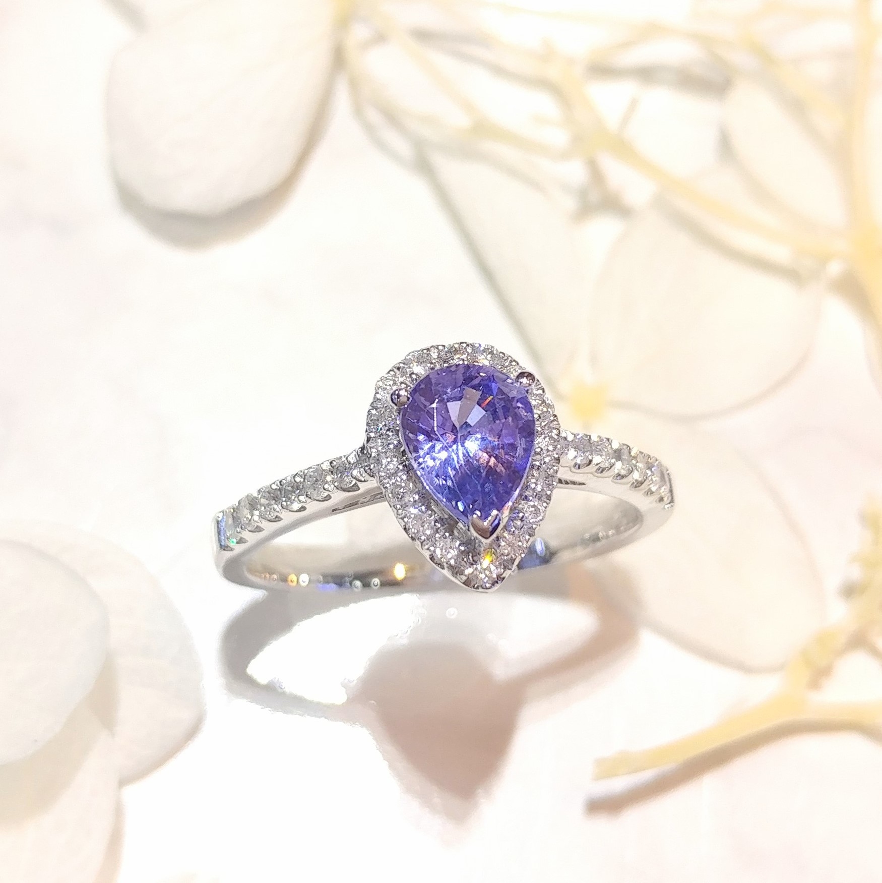 18K White Gold 0.79ct Sapphire and Diamond Ring