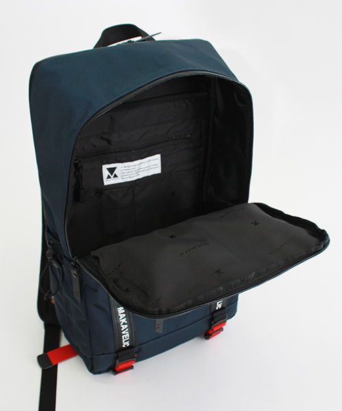 TRUCKS QUADRANGLE DAYPACK