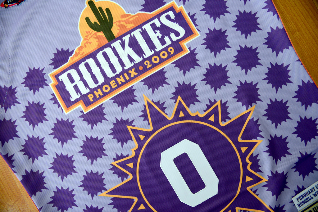 Mitchell & Ness 2009 新秀挑戰賽 Russell Westbrook 復刻 球員版球衣