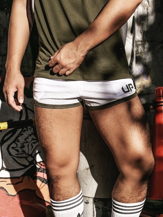 Xtreme UP 超短運動褲 透視白/軍墨綠