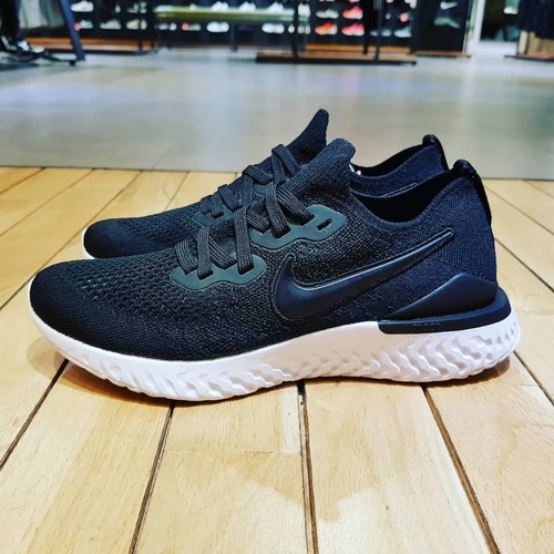 men nike epic react flyknit