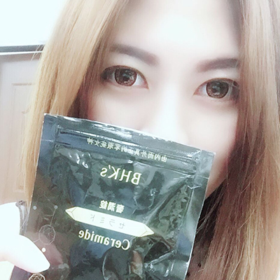 內勤人員 高高：BHK's 奢潤錠讓肌膚Q彈軟嫩，好像回到18歲!!!