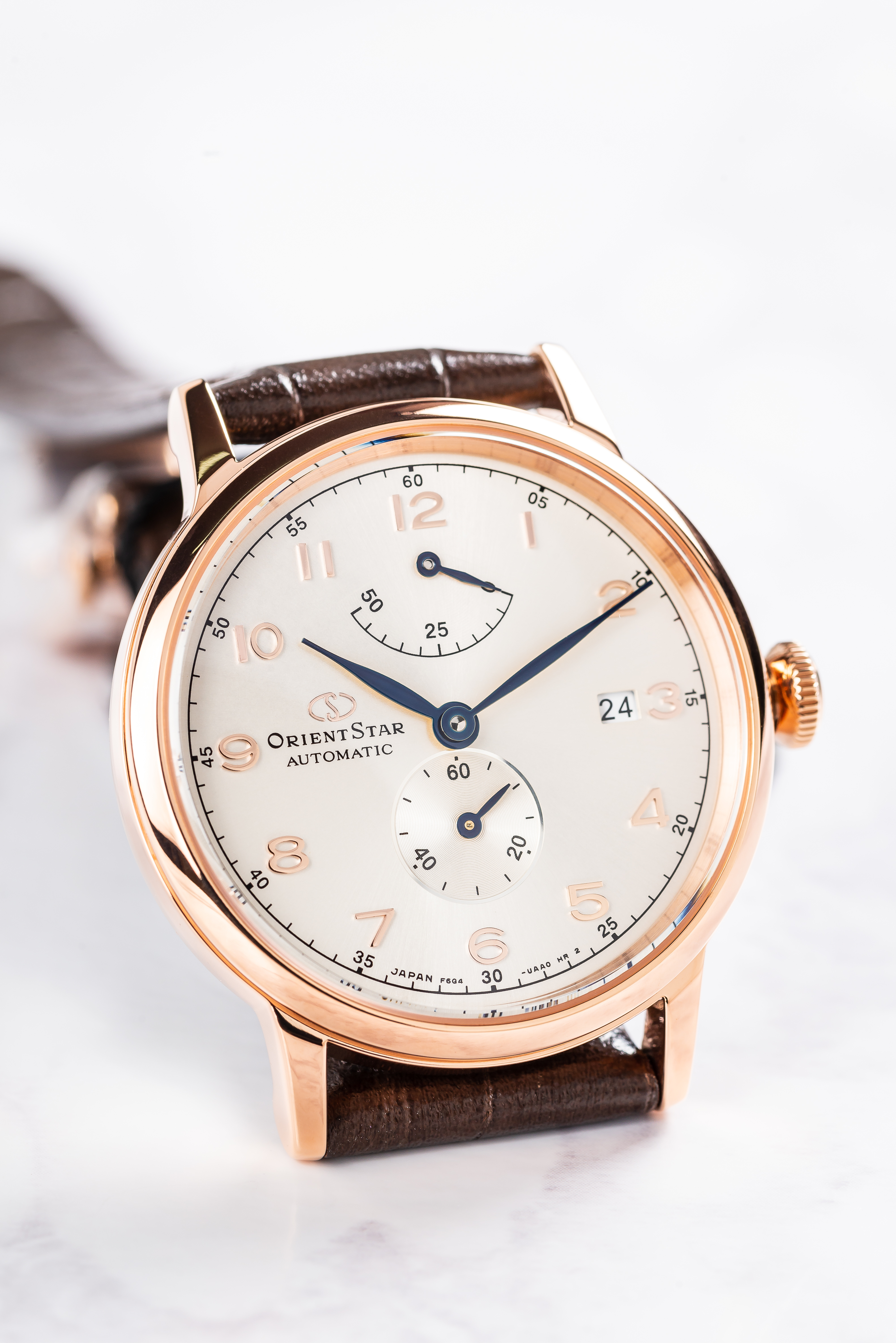 Heritage Gothic Rose Gold