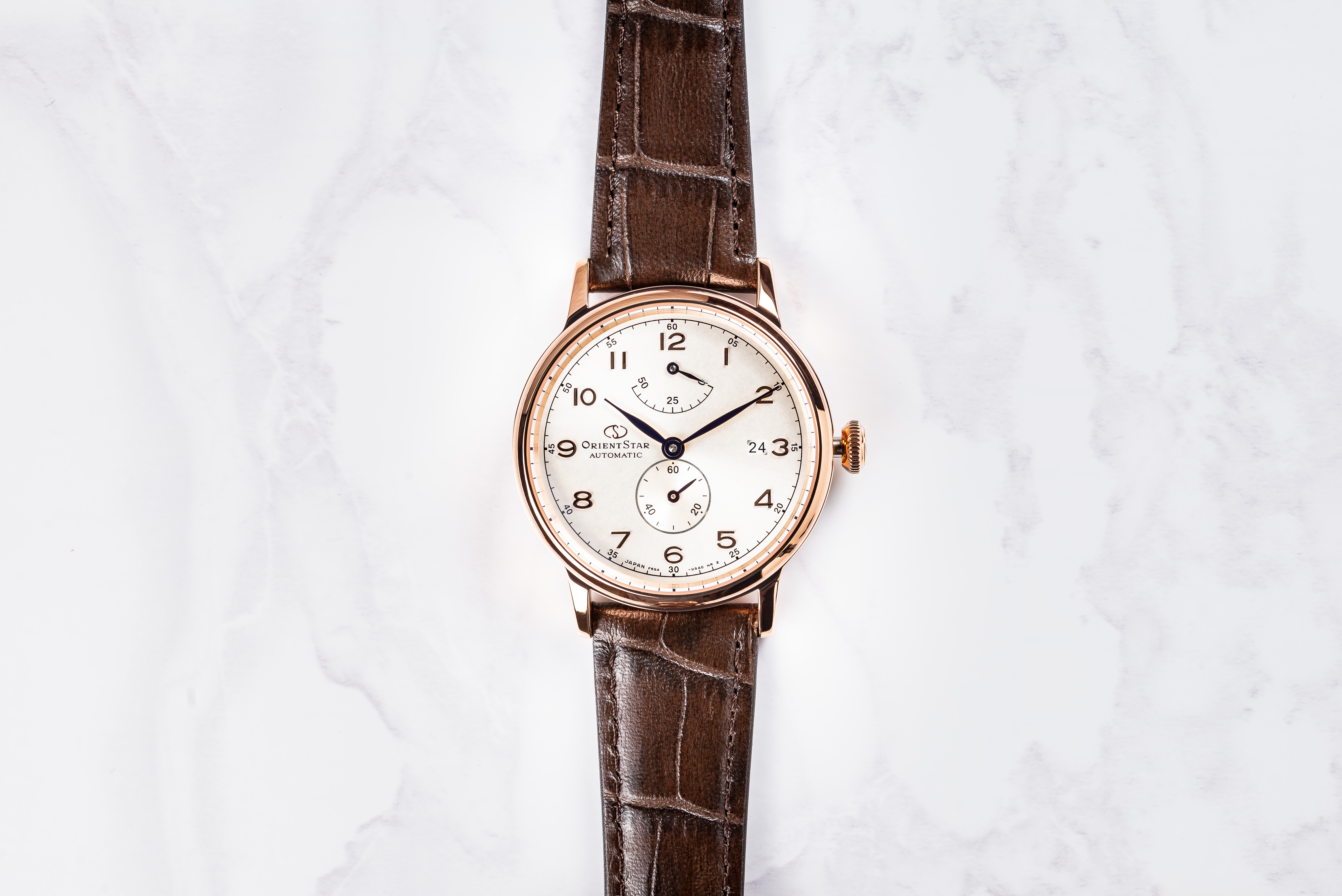 Heritage Gothic Rose Gold