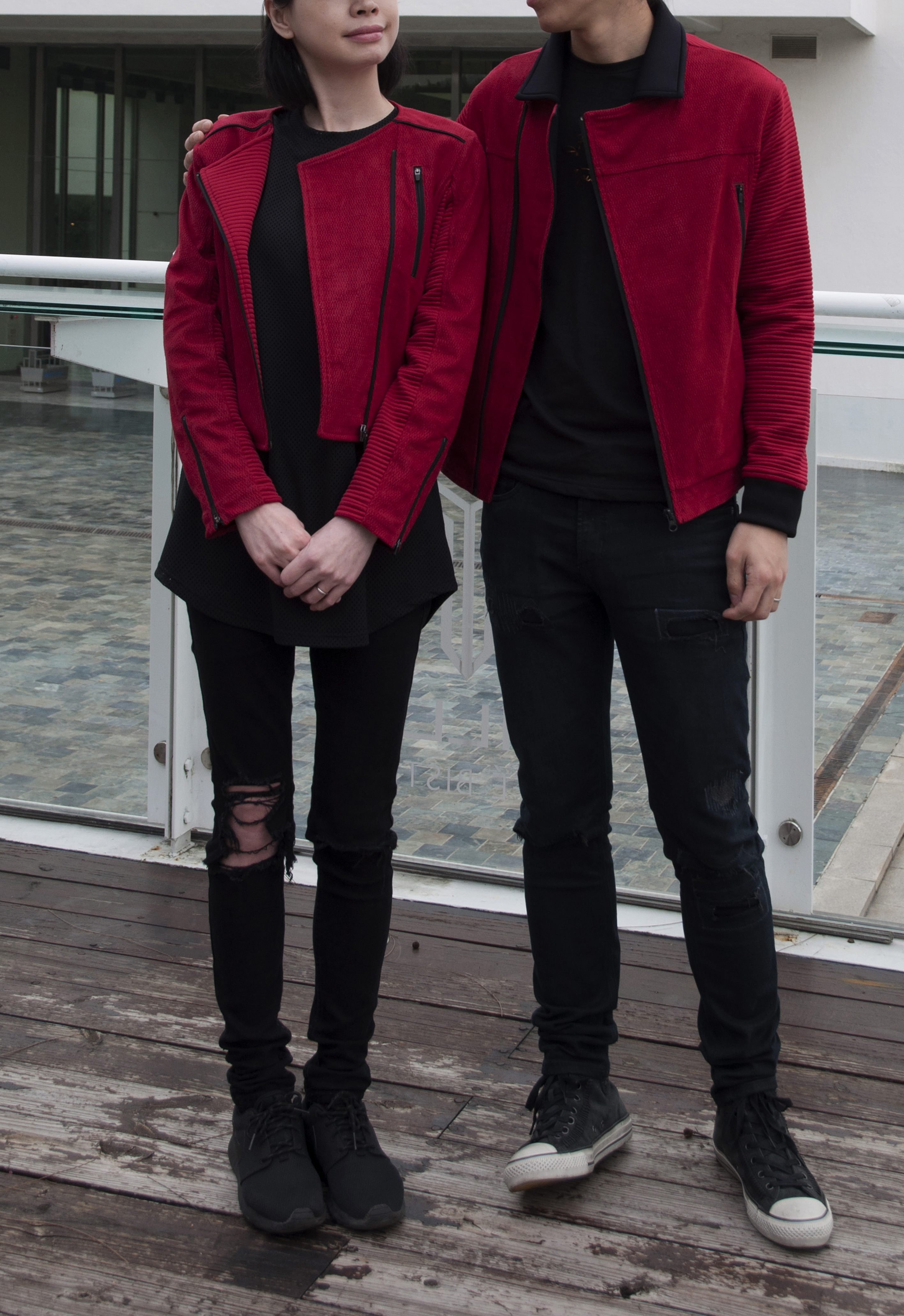 《2019情人節》 LARMURE同色系情侶穿搭提案，讓你放閃也可以很時尚！＃紅色系情侶穿搭