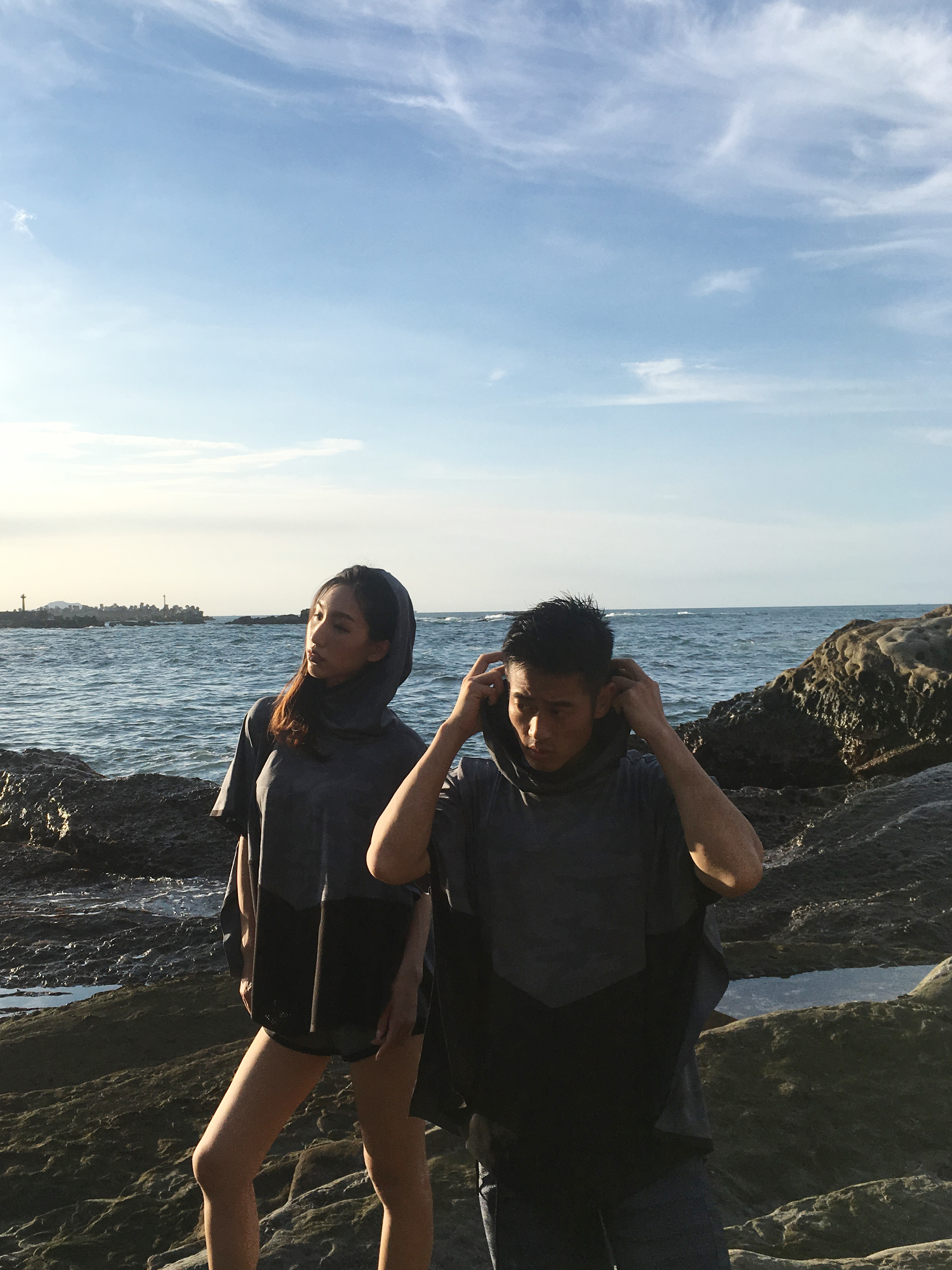 《2019情人節》 LARMURE同色系情侶穿搭提案，讓你放閃也可以很時尚！＃灰色系情侶穿搭