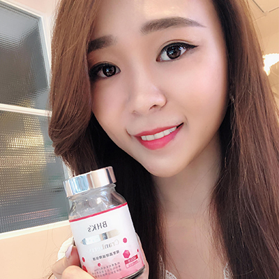 MOMO：吃BHK's蔓越莓益生菌 私密處的不適真的會好很多唷！