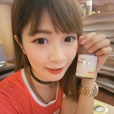 林珈伊 Femi：每天補充兩顆BHK's光萃維他命C，破嘴的傷口都很快就癒合了！