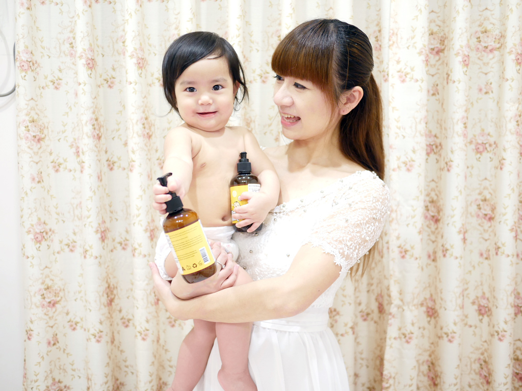 anumi-plus普拉絲-有機認證-敏感性肌膚-寶寶洗澡-保濕-不流淚配方