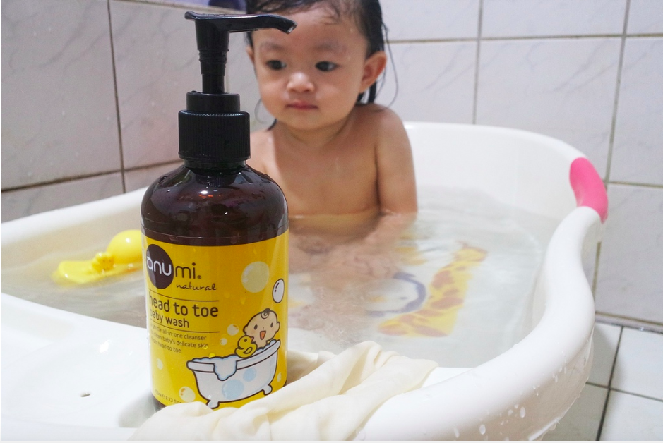 anumi-plus普拉絲-有機認證-敏感性肌膚-寶寶洗澡-保濕-不流淚配方