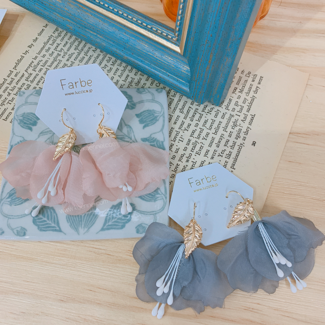 [網站限定優惠][日本制]Farbe 春天人造花耳環