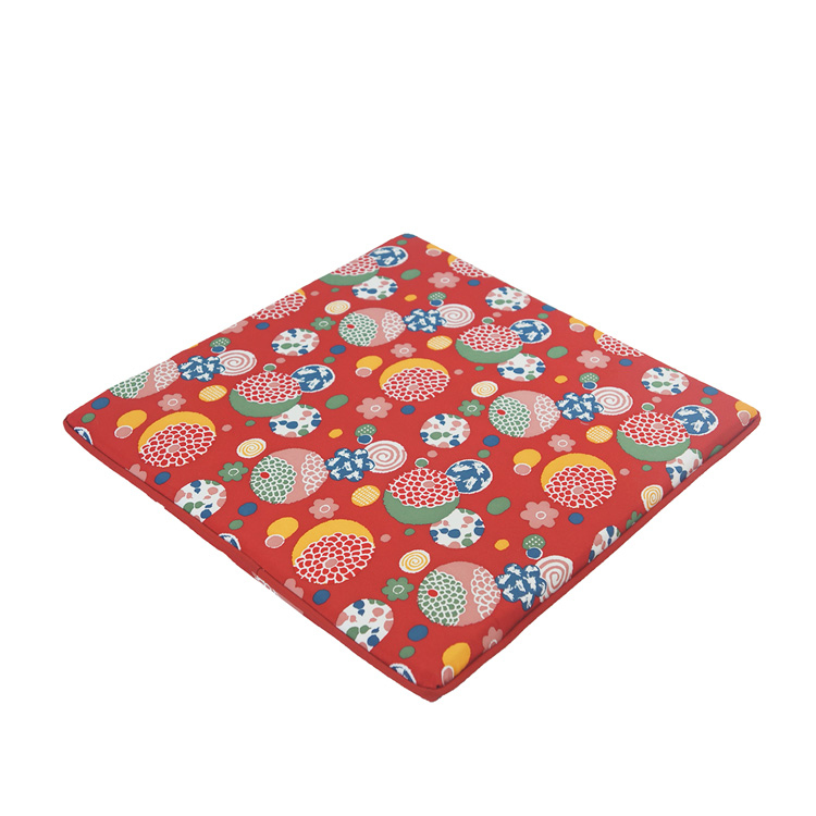 好彩記憶型單人坐墊(50x50x3cm)-紅色