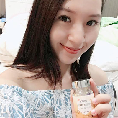 維煦蒂 Vashti：吃BHK's 蜂王乳錠 臉上盛出光澤感，睡眠品質更好了！