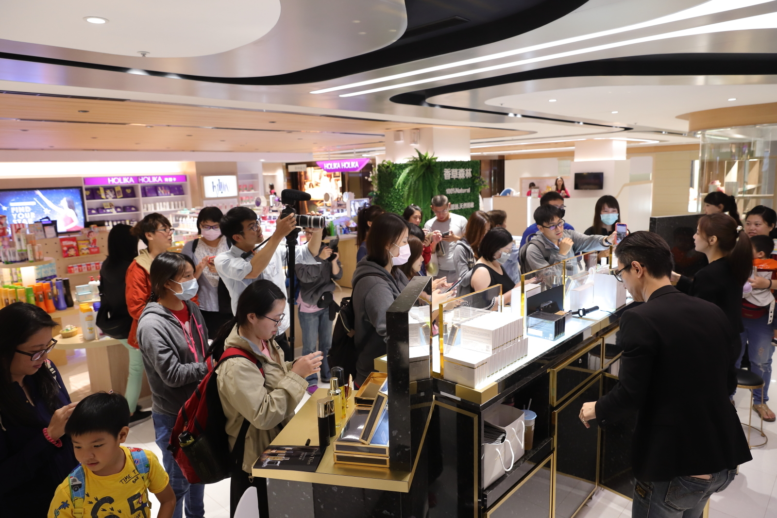 克莉絲丹,2019保養品推薦,百貨公司,保濕精華,