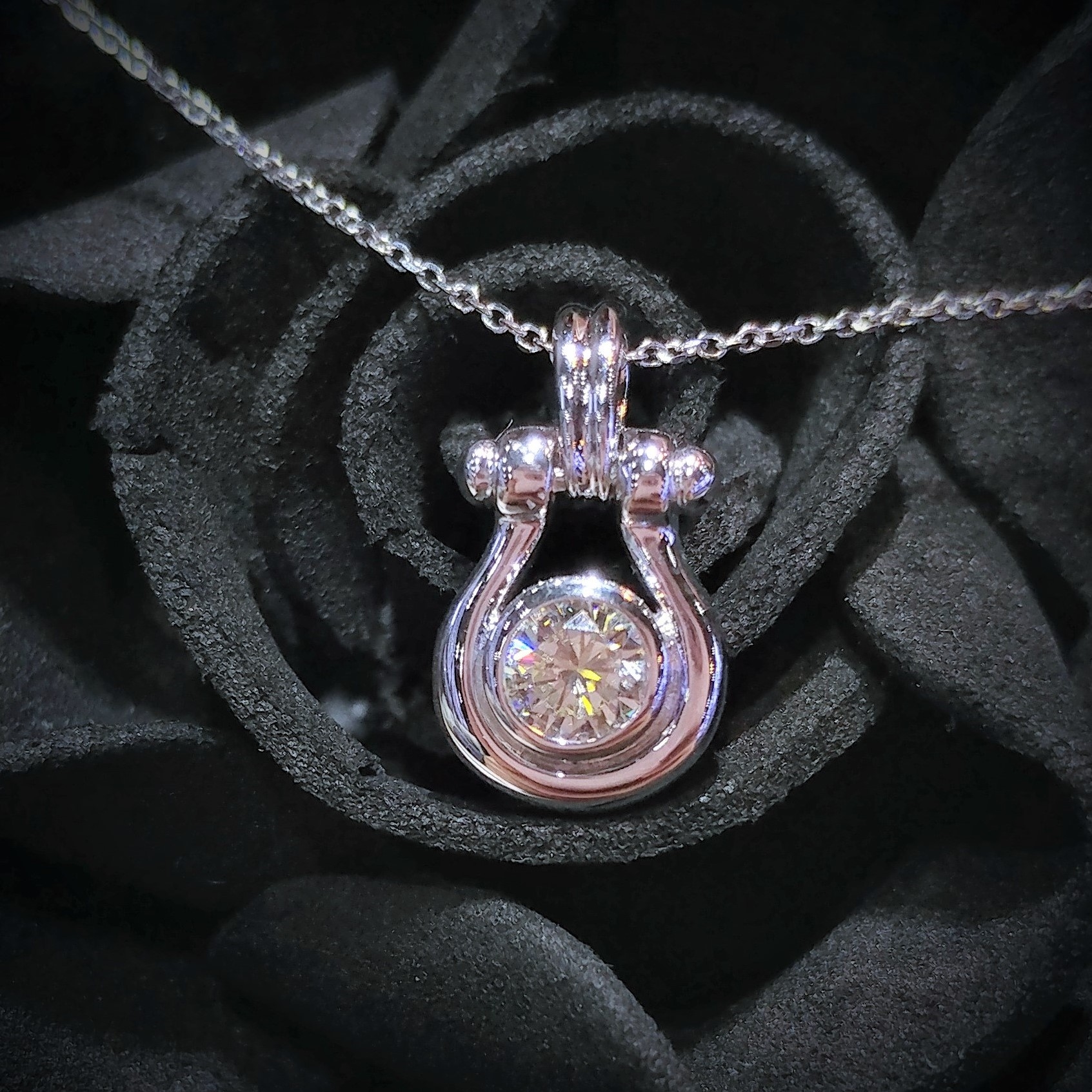 全新18K白金【單粒24份鑽石】吊咀