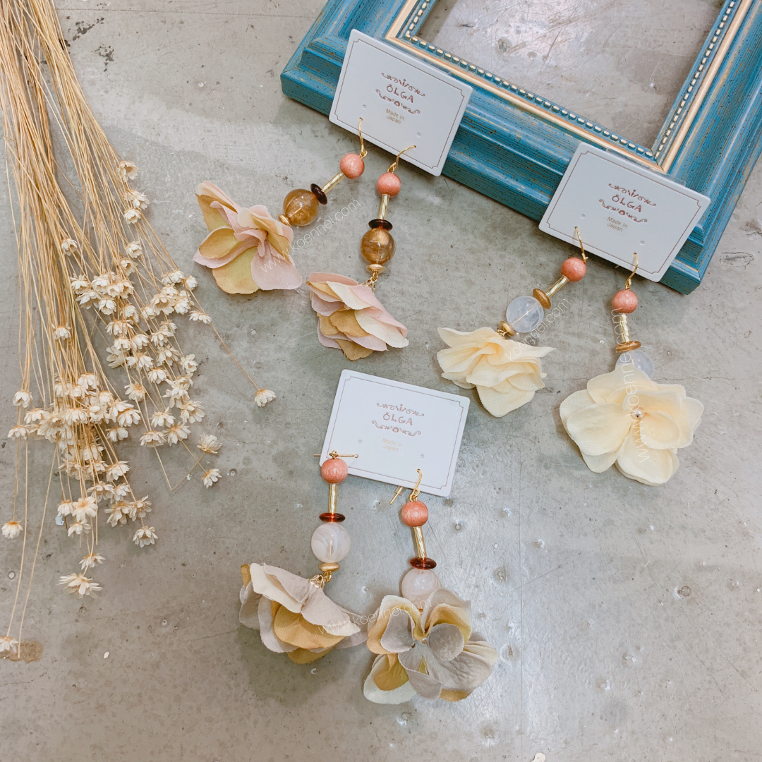 [網站限定優惠][日本制] 人造花長吊珠珠耳環