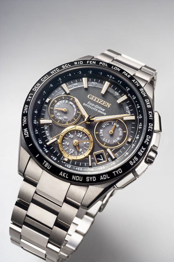 萬年鐘錶 - Citizen 星辰錶  光動能GPS衛星對時 CC9015-54F 表徑43.5MM