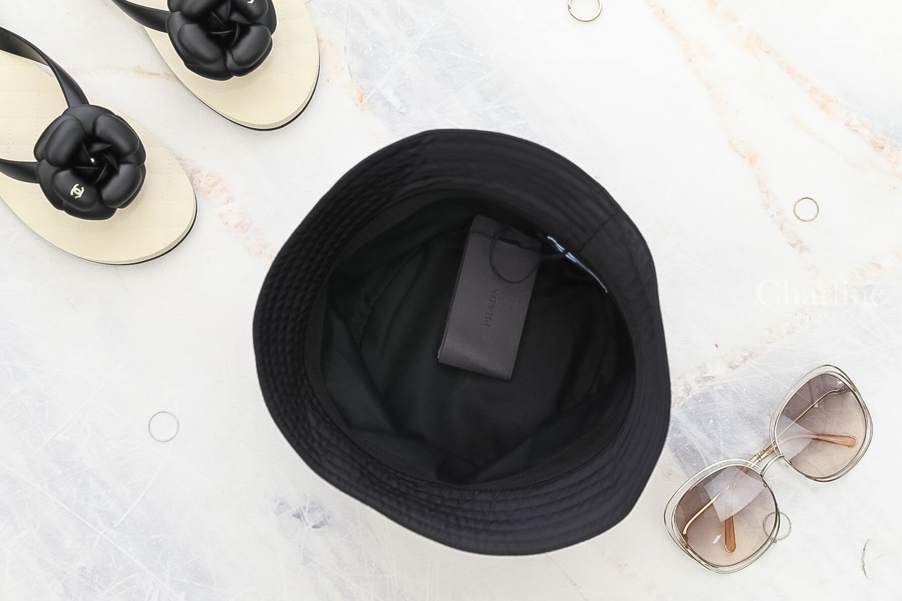 Prada Nylon Cap 黑色三角銀字Logo尼龍漁夫帽-Charline Boutique 精品代購