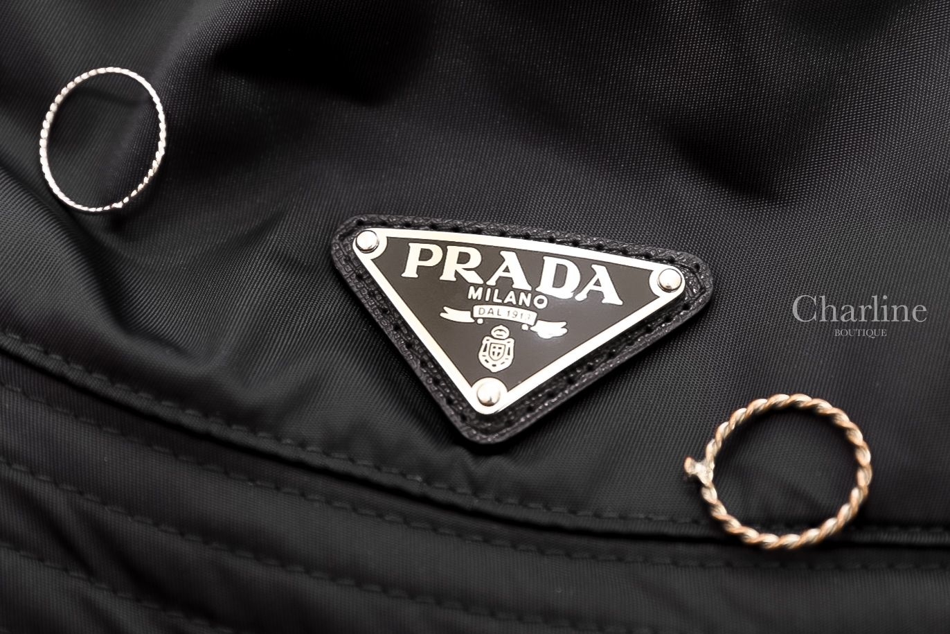 Prada Nylon Cap 黑色三角銀字Logo尼龍漁夫帽