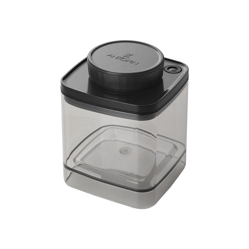 ANKOMN Turn-N-Seal 真空保鮮盒 600ml