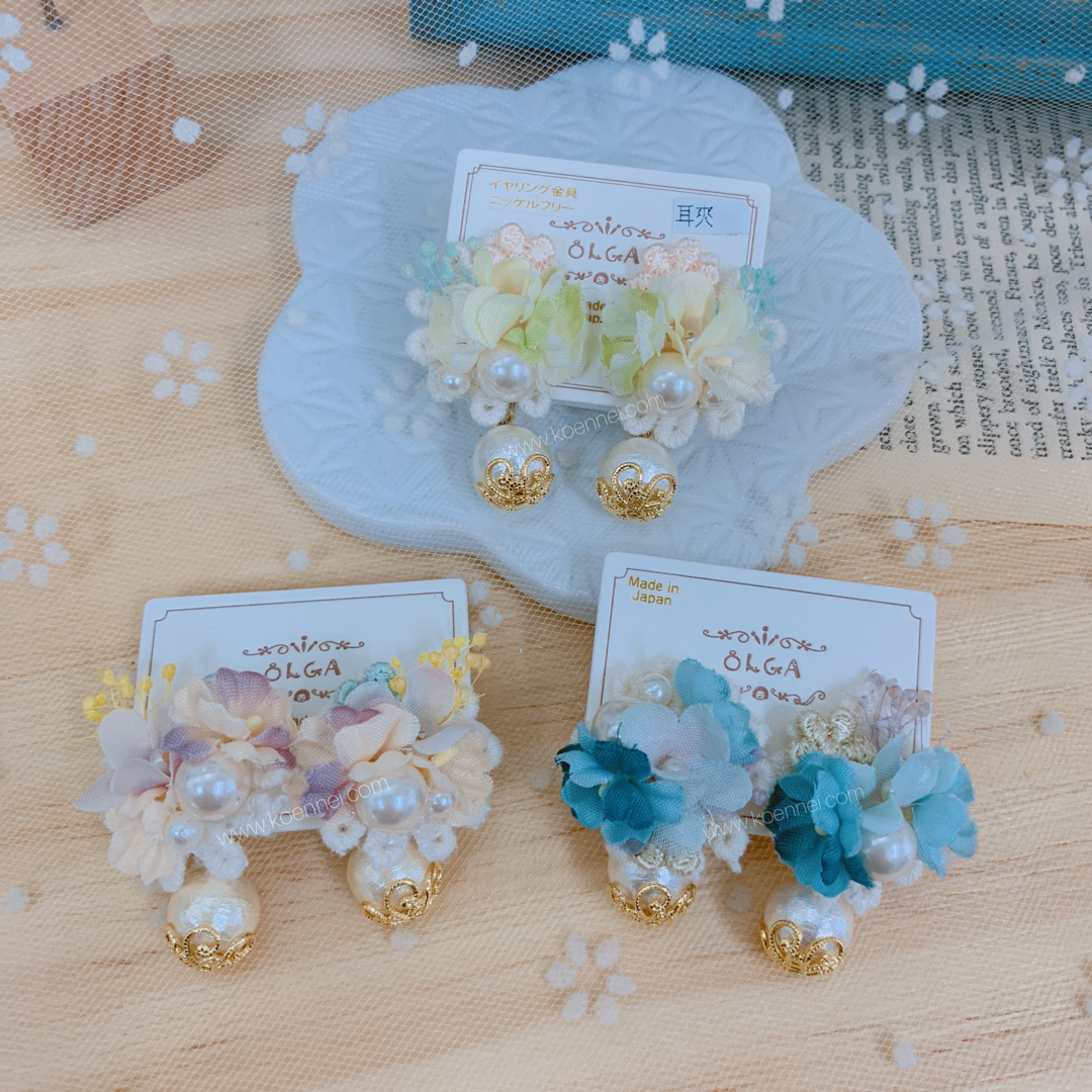 [日本制] 人造花棉珠耳環(3色)