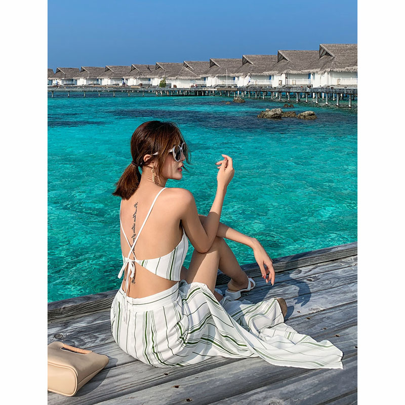 渡假女神風 簡約條紋露背開衩褲裙